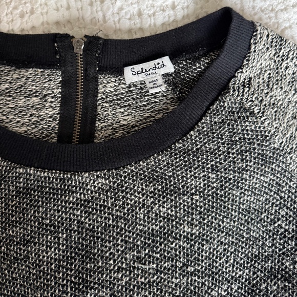 Splendid Sweater - Picture 3 of 4